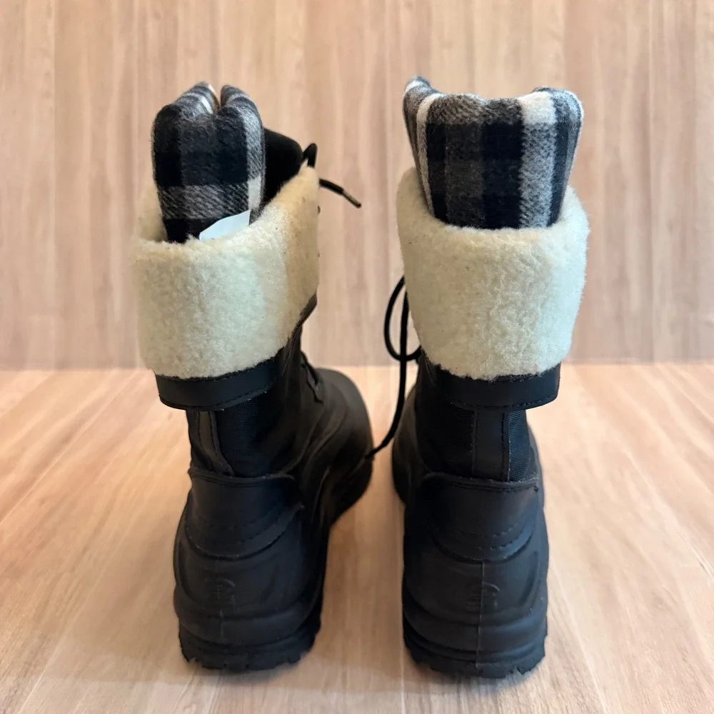 Kamik Sugarloaf Winter Boots Womens 9 Black Plaid Lined Waterproof Boots